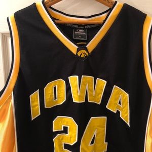 authentic hawkeye jersey authentic hawkeye jersey